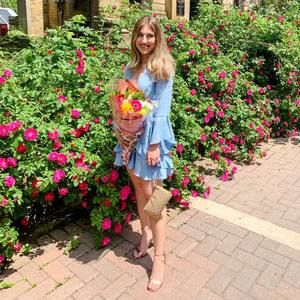 Meet your Posher, Gabrielle